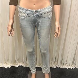 Jegging Women Pull on Skinny Jean